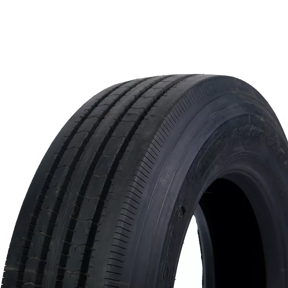 Грузовая шина 215/75 R17,5 Long March LM-216 16PR в Кыштыме