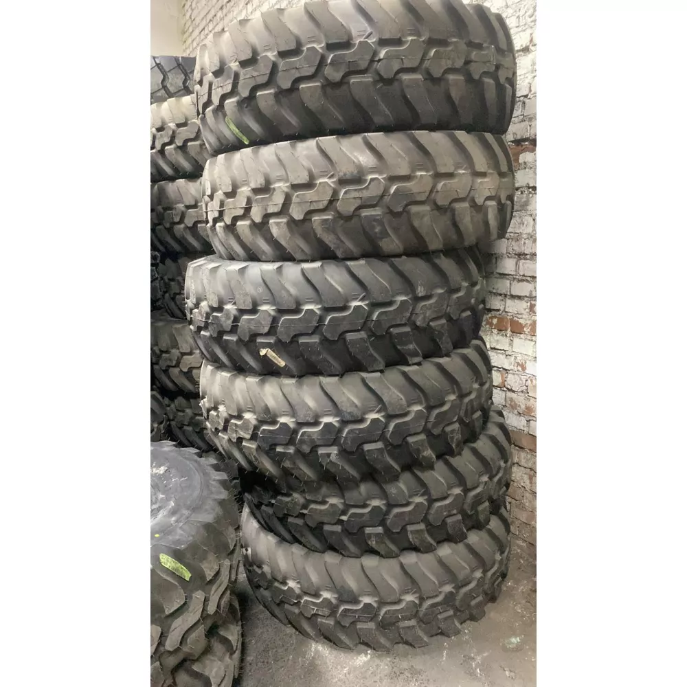 Спецшина 405/70/24 Dunlop sp t9  в Кыштыме